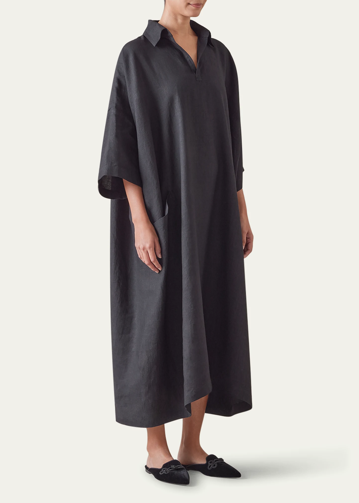 Angle-To-Front Side Seam Short Sleeve Dress with Collar