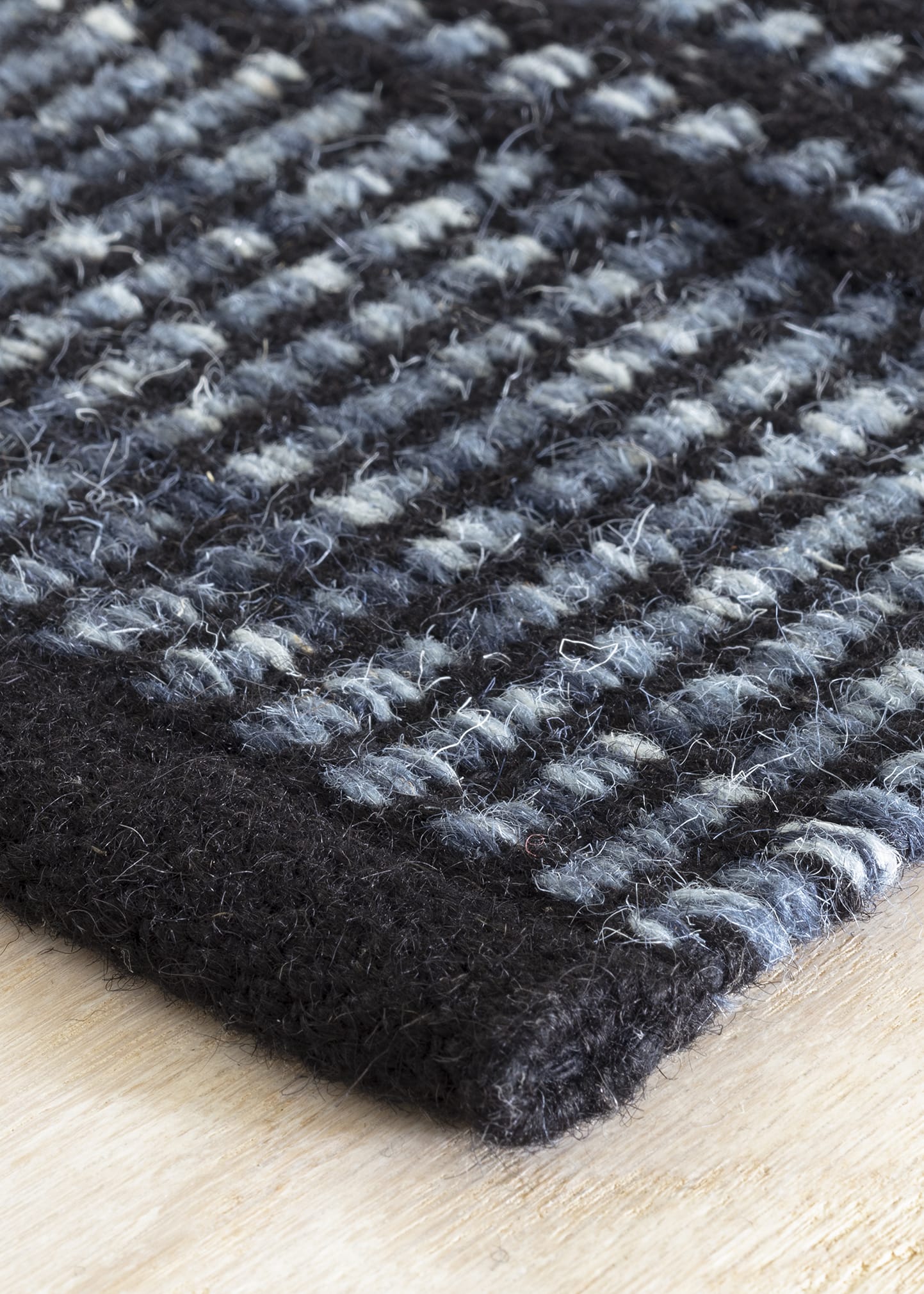 Malta Navy Handwoven Rug, 3' x 5'