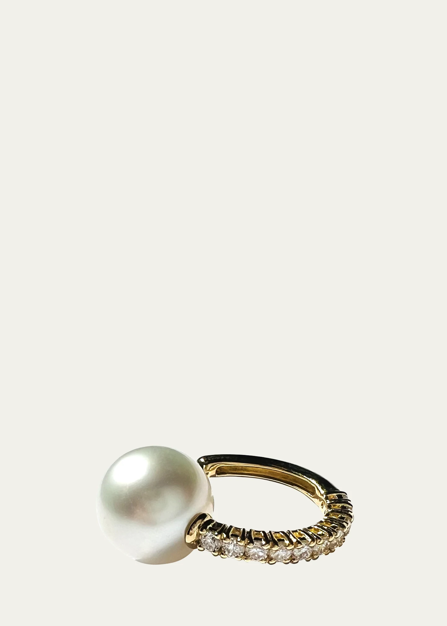 18K Yellow Gold Cuff Earring with Akoya Pearl, Single