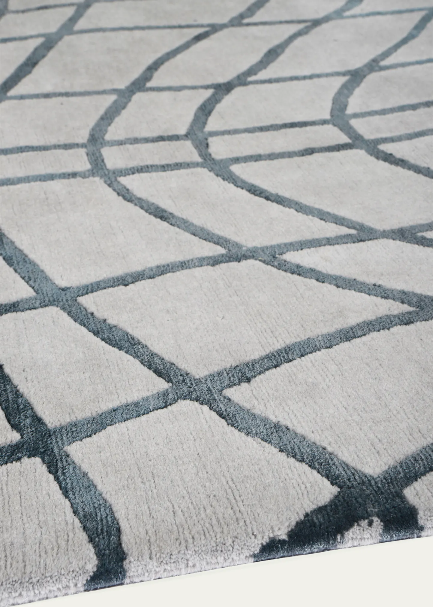 Wavelength Marine Hand-Knotted Rug, 9' x 12'
