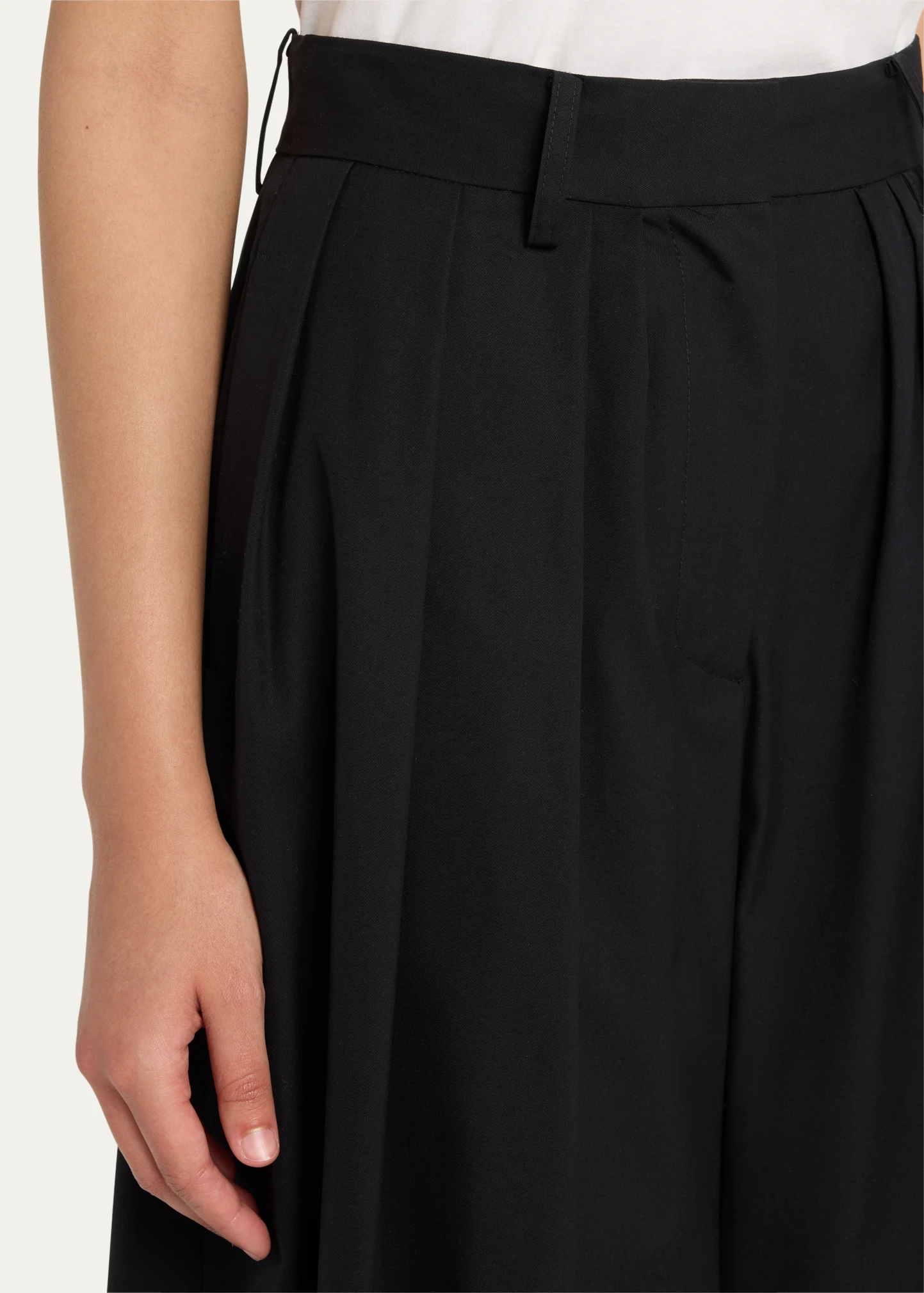 Stona Pleated Cotton Pants