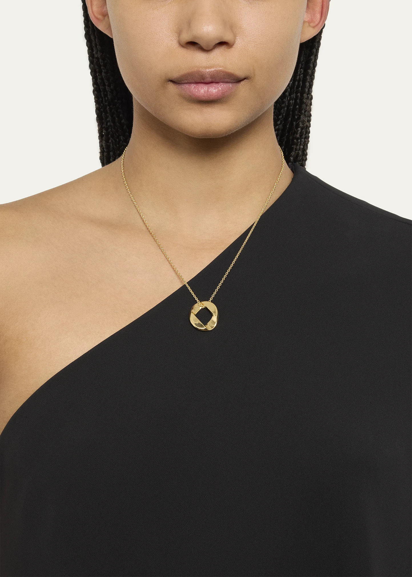 18k Yellow Gold Curb Link Pendant Necklace