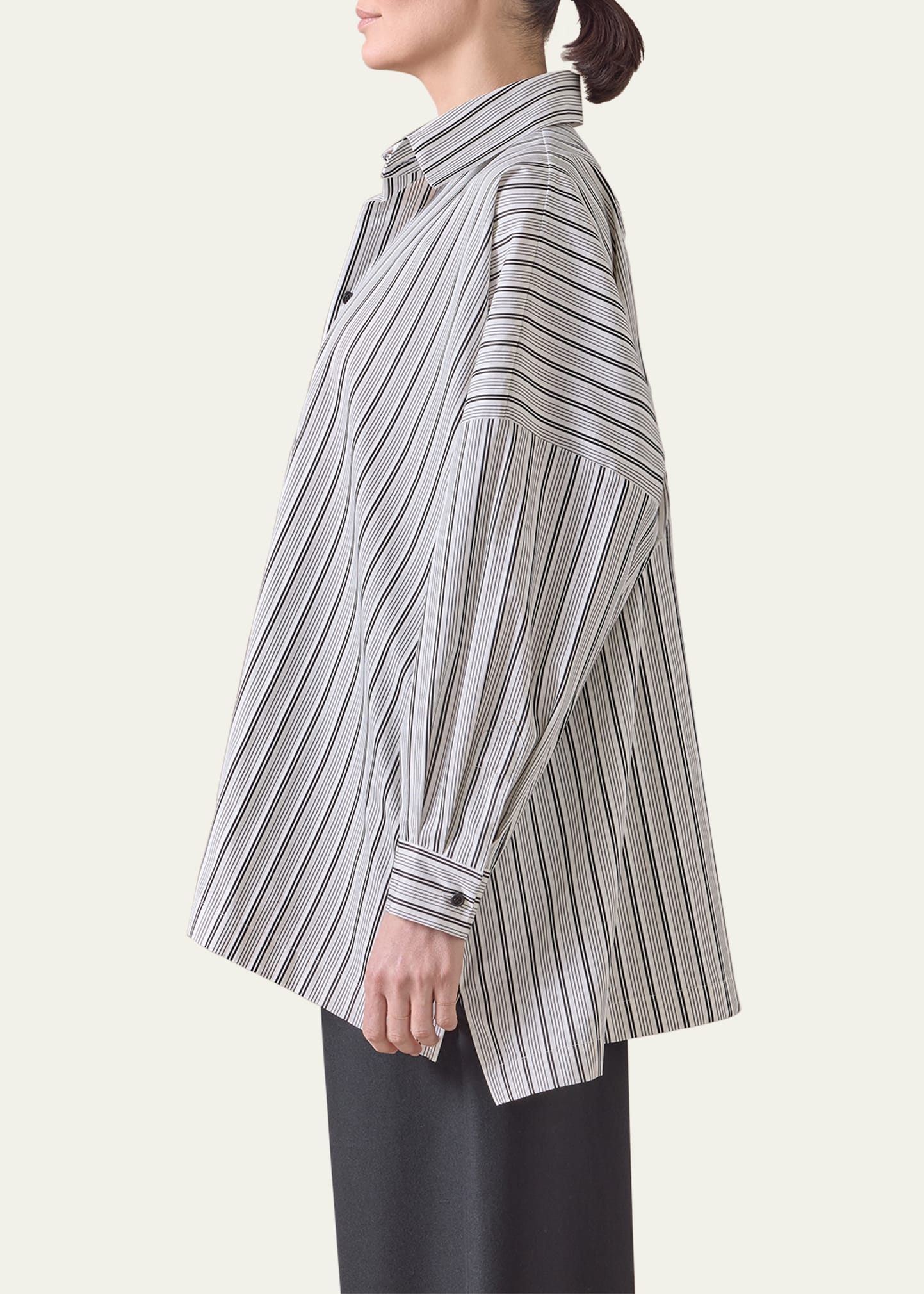 Wide Longer-Back Shirt With Collar (Long Length)