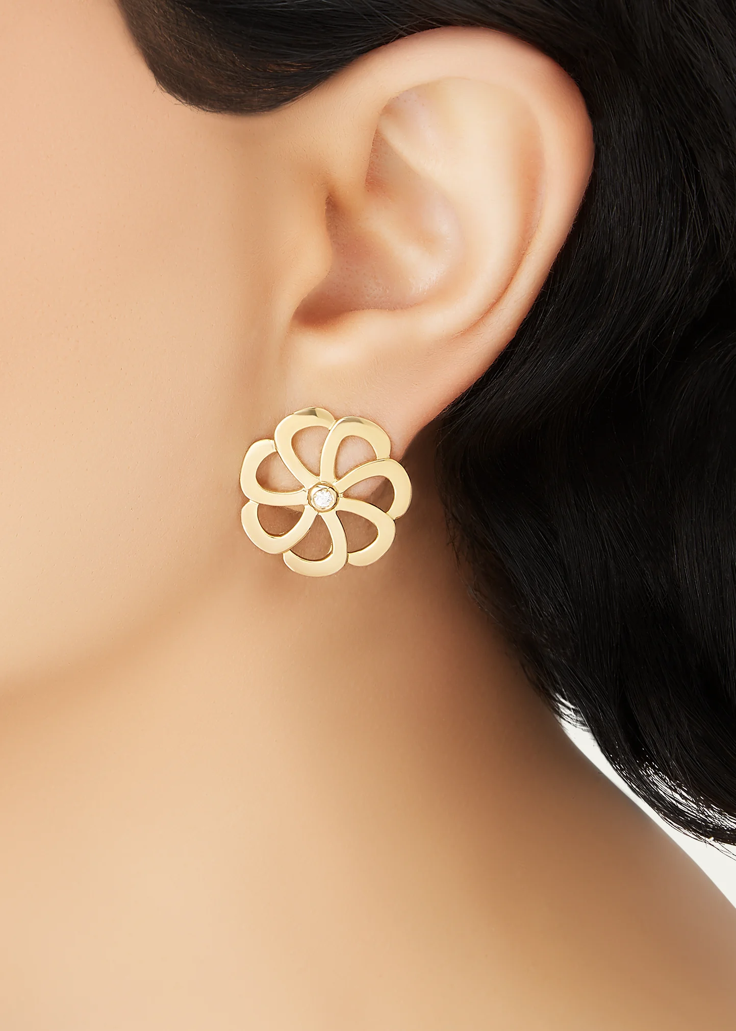 18k Gold Flora Diamond Stud Earrings