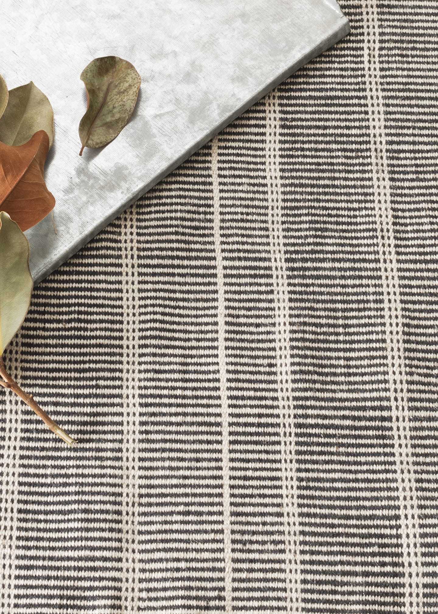 Samson Black Handwoven Indoor/Outdoor Rug, 9' x 12'