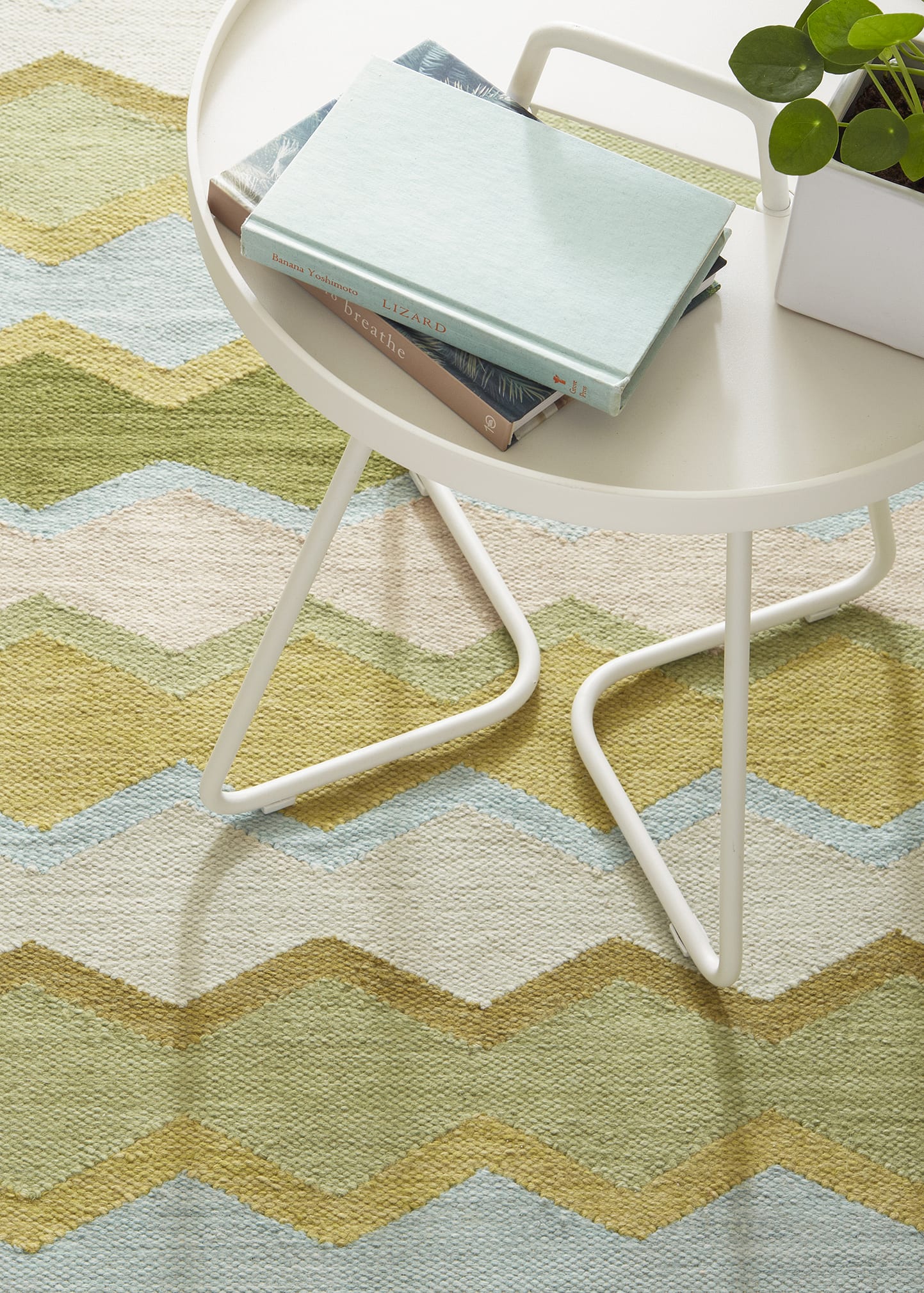 x Kit Kemp Safety Net Green Handwoven Indoor/Outdoor Rug, 5' x 8'