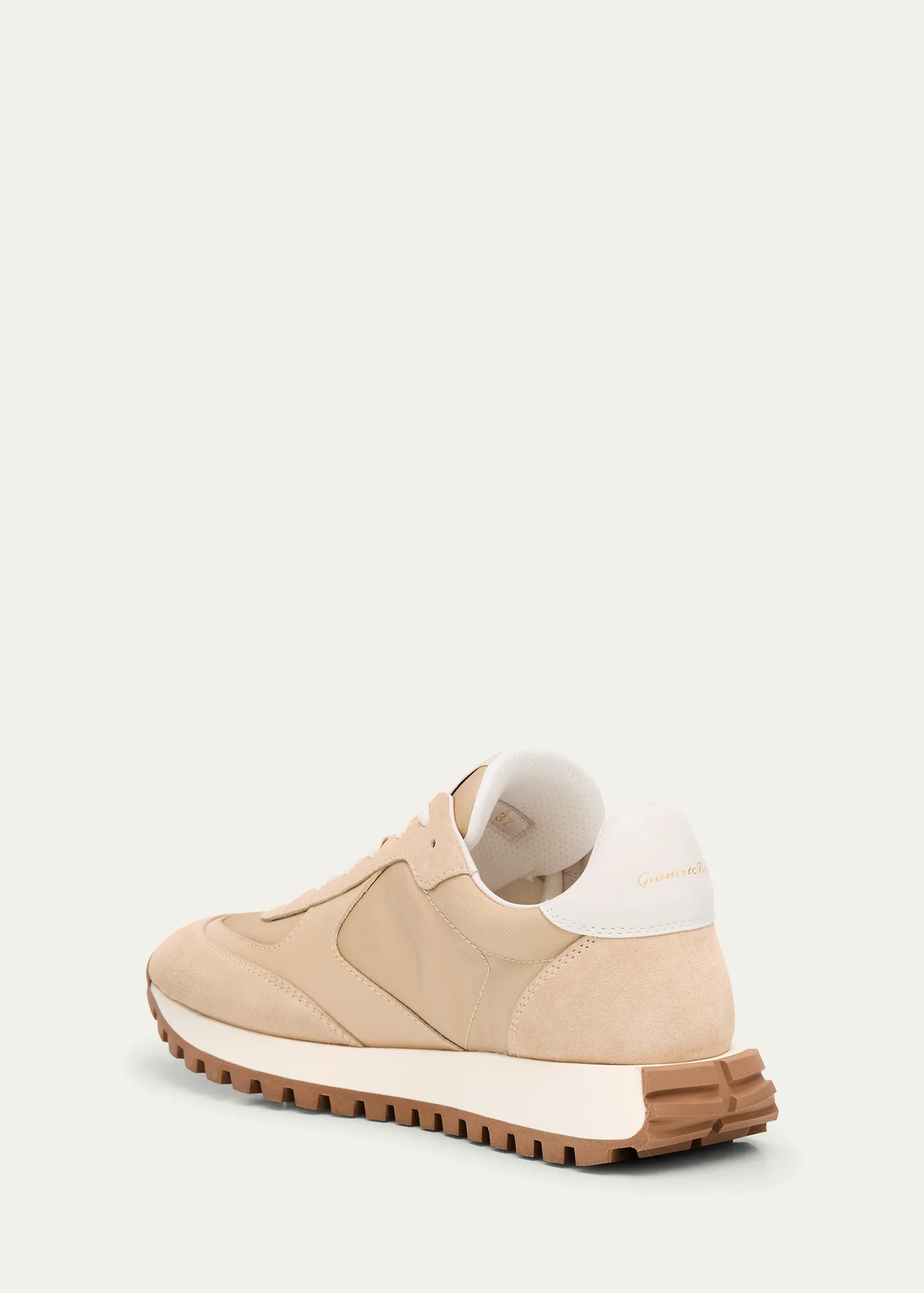 Gravel Sneakers 4 Gravel Sneakers