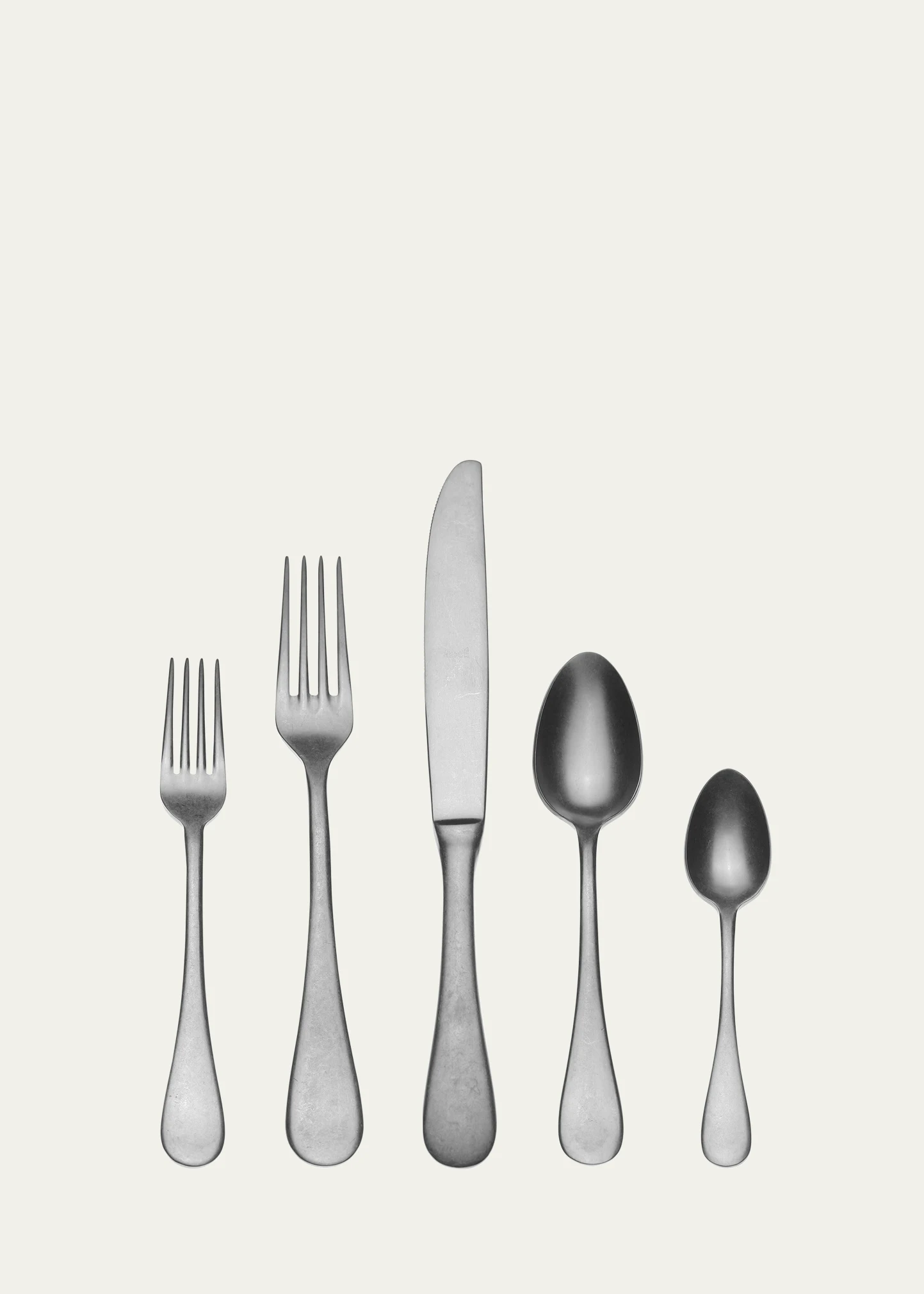Vintage-Inspired 5-Piece Place Setting 2 Vintage-Inspired 5-Piece Place Setting