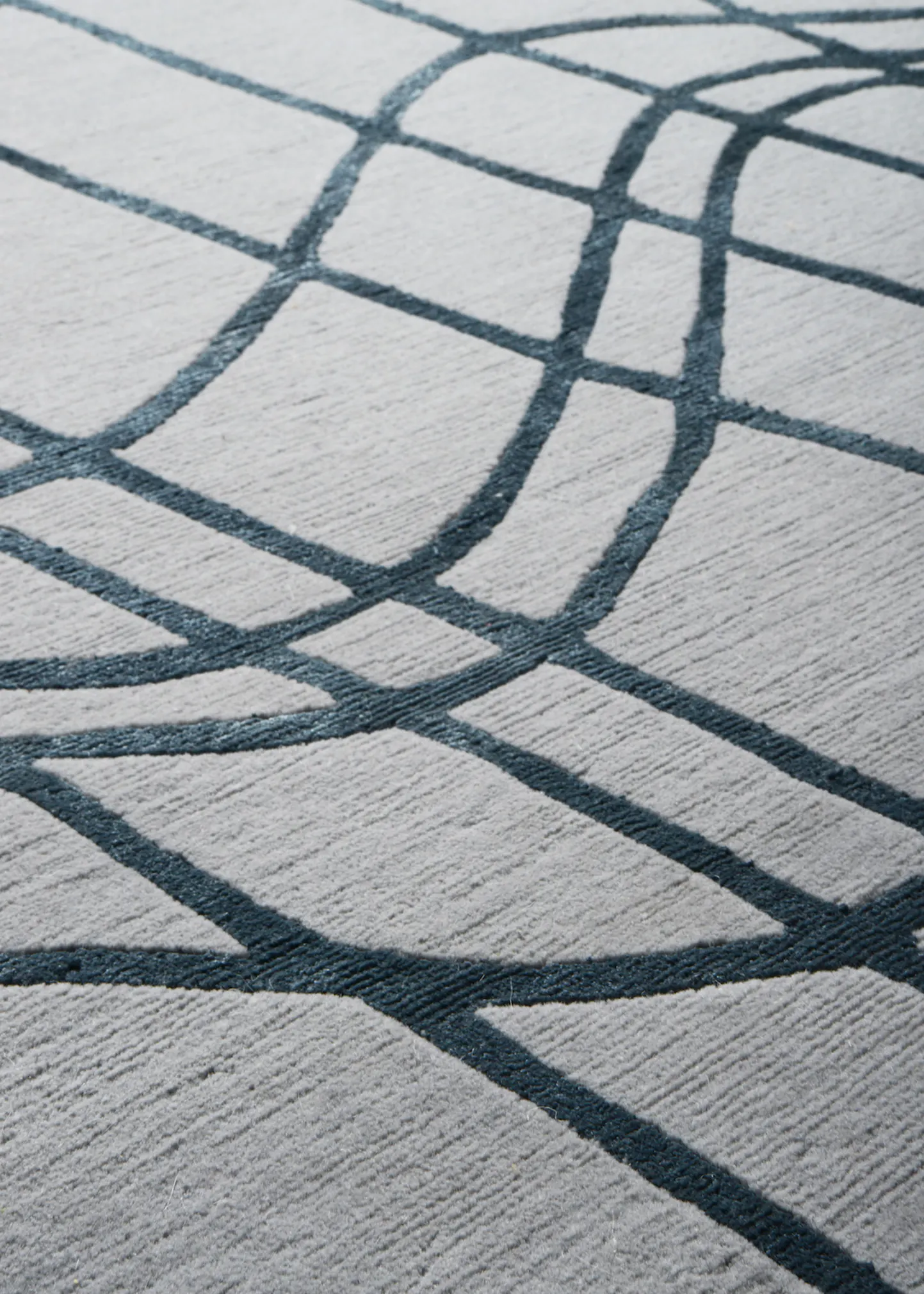 Wavelength Marine Hand-Knotted Rug, 6' x 9'