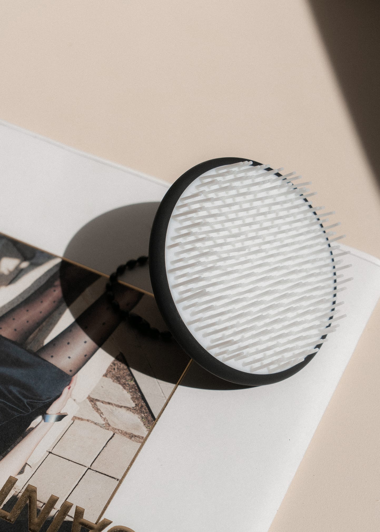 Scalp Brush